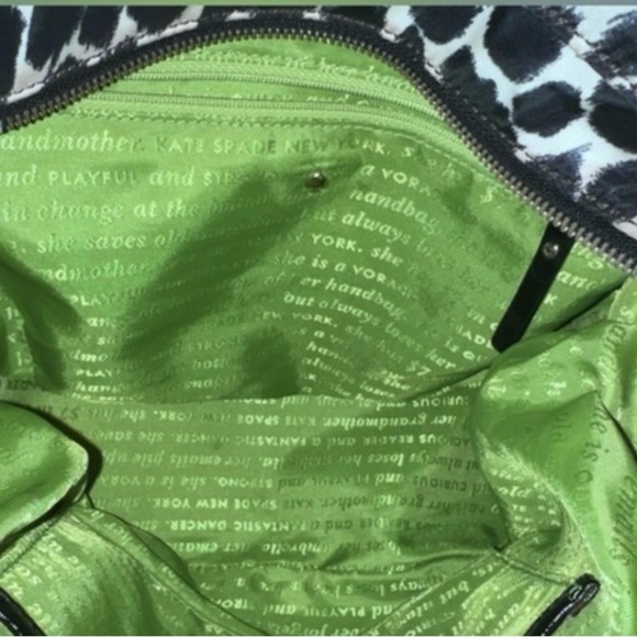 Kate Spade VINTAGE Black & White Leopard Print Hobo Bag Green Interior - Picture 7 of 8